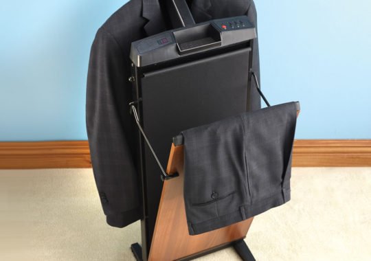 How To Use A Trouser Press To Iron Perfectly