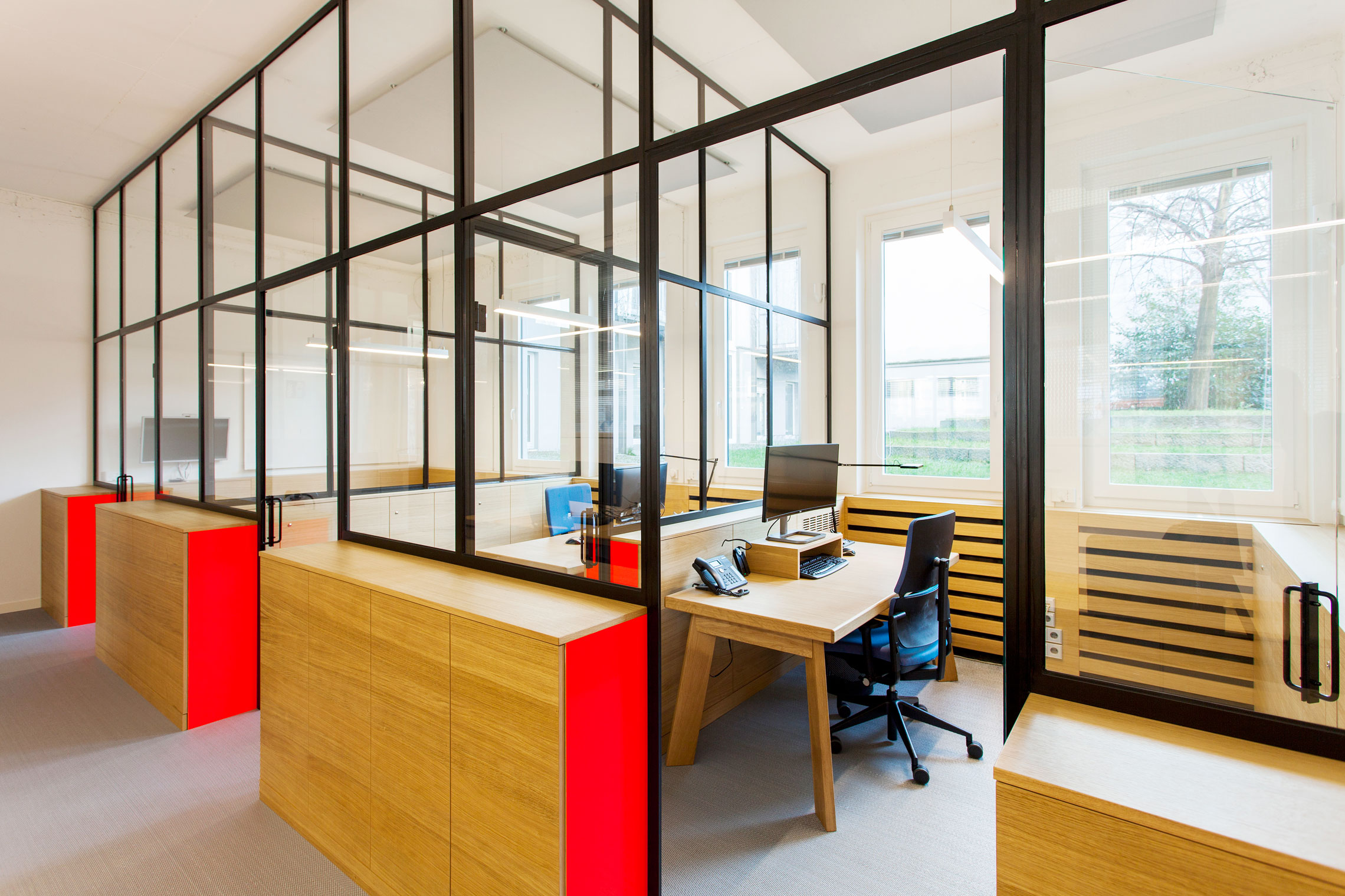 Benefits Of Installing Glass Partitions In Office