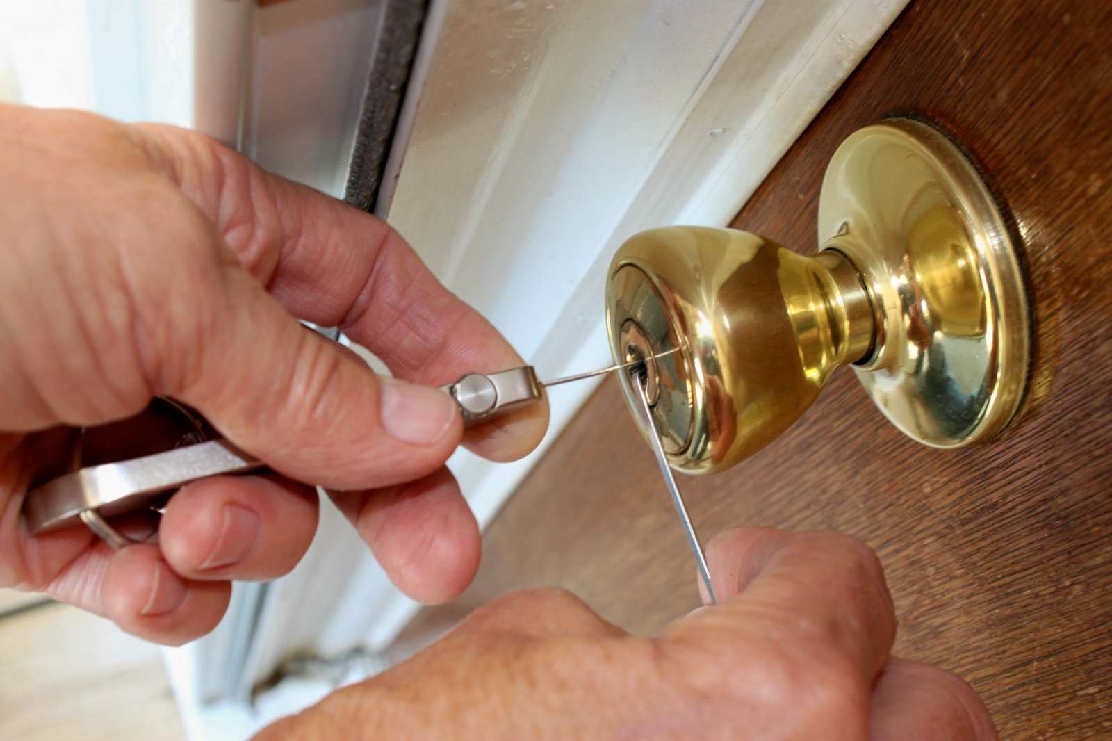 Why Does Hiring A Certified Locksmith For Professional Services Matters?