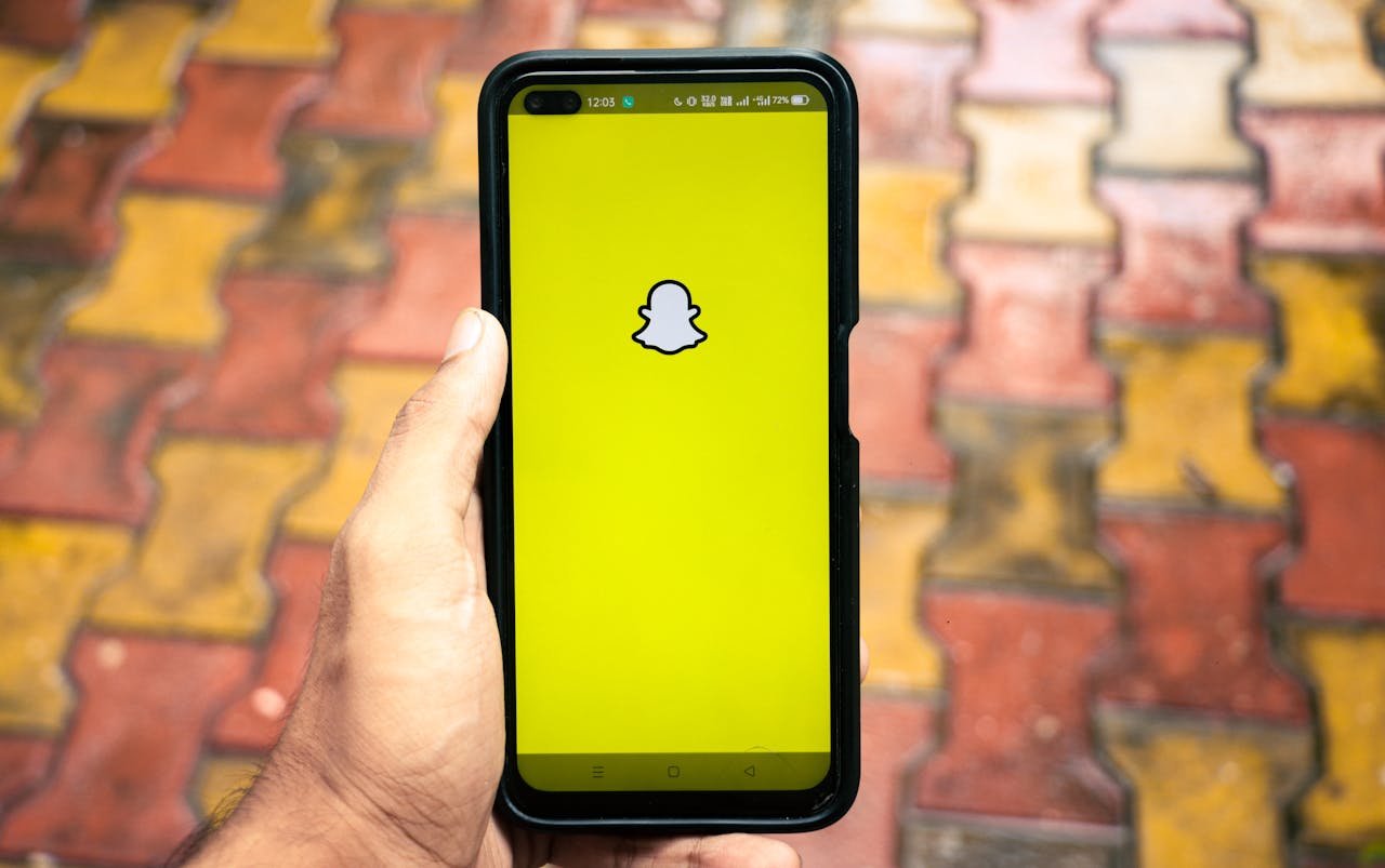 how do you know if your friend has snapchat plus