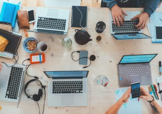 Your Data Analysis Partner: Leomorg