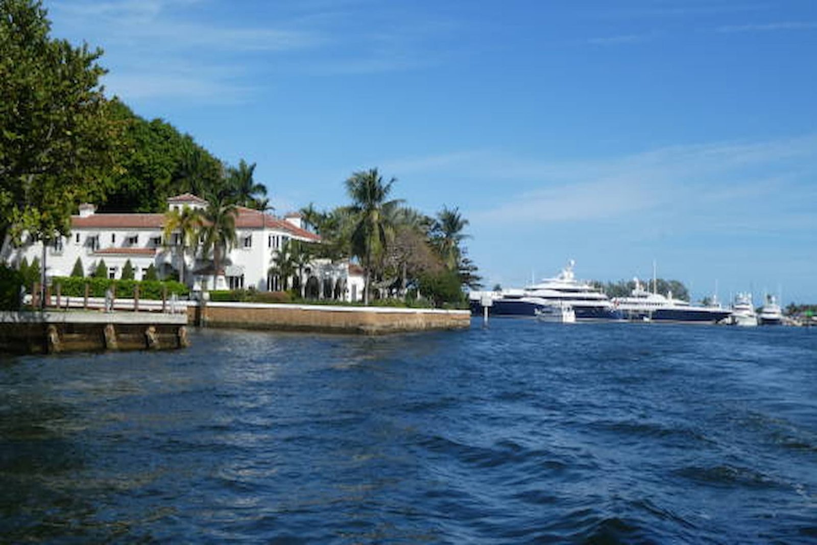 Why Waterfront Homes For Sale In Guntersville AL Are A Dream For Boating Enthusiasts
