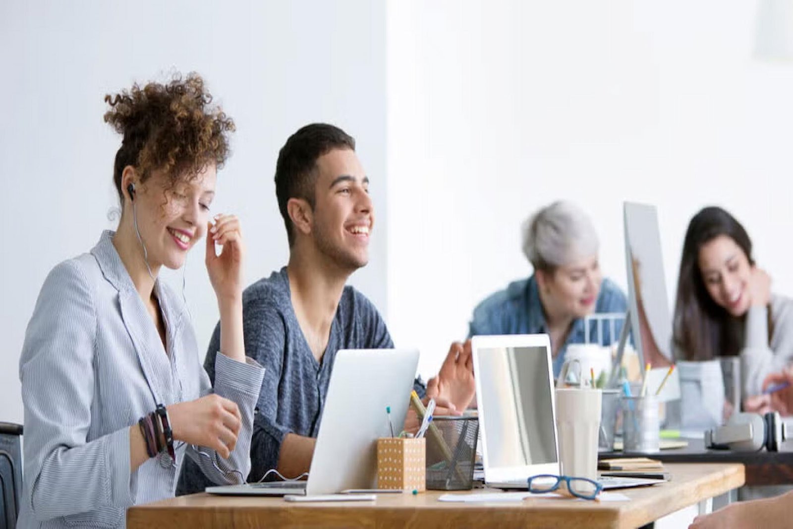 Why Employee Recognition Builds a Better Workplace