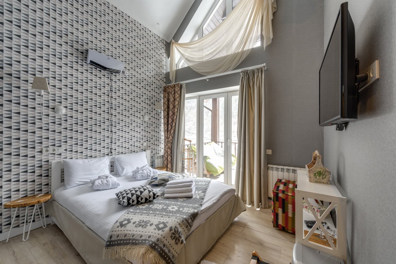 Summer Hosting Essentials: Must-Do Home Upgrades Before Guests Arrive