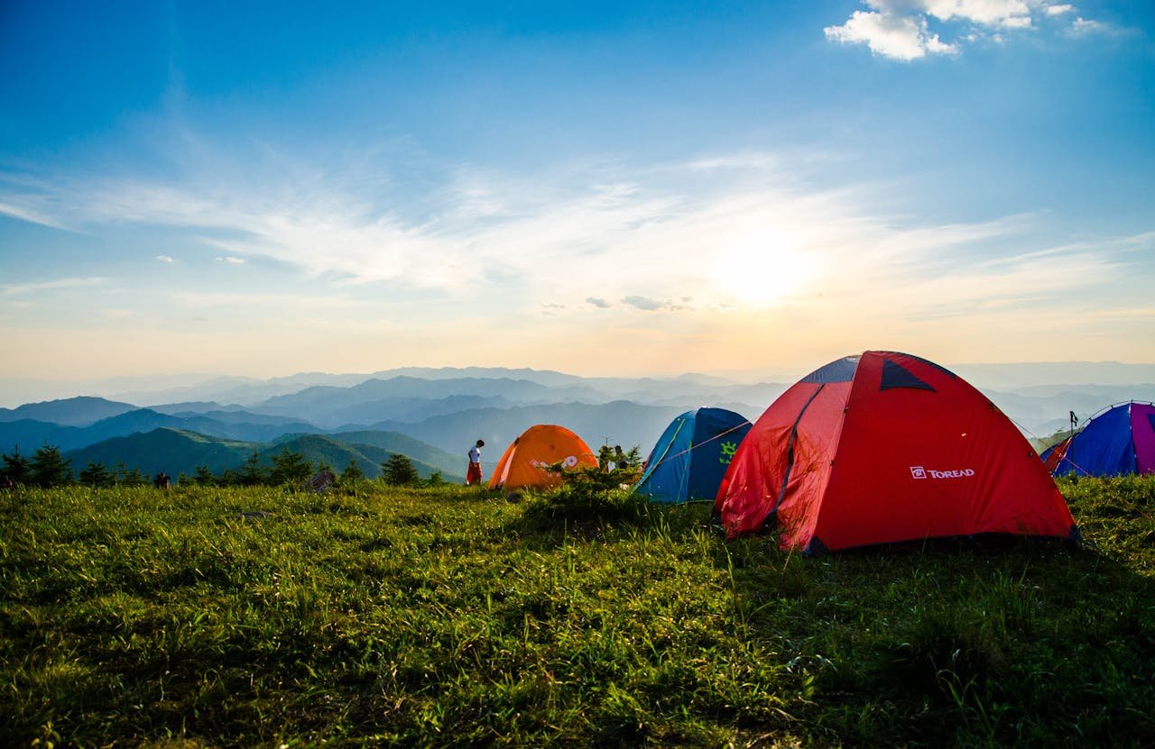 The Best Way To Ease Into Camping If You’re Not A Tent Person