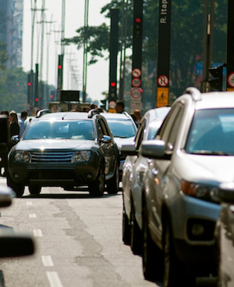 Who Is at Fault When Someone Cuts You Off in Traffic?