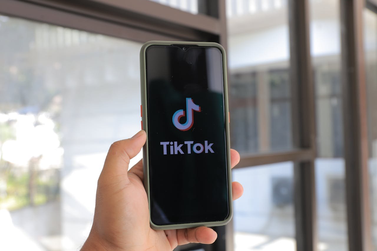 A Comprehensive Guide on Blocking Users on TikTok