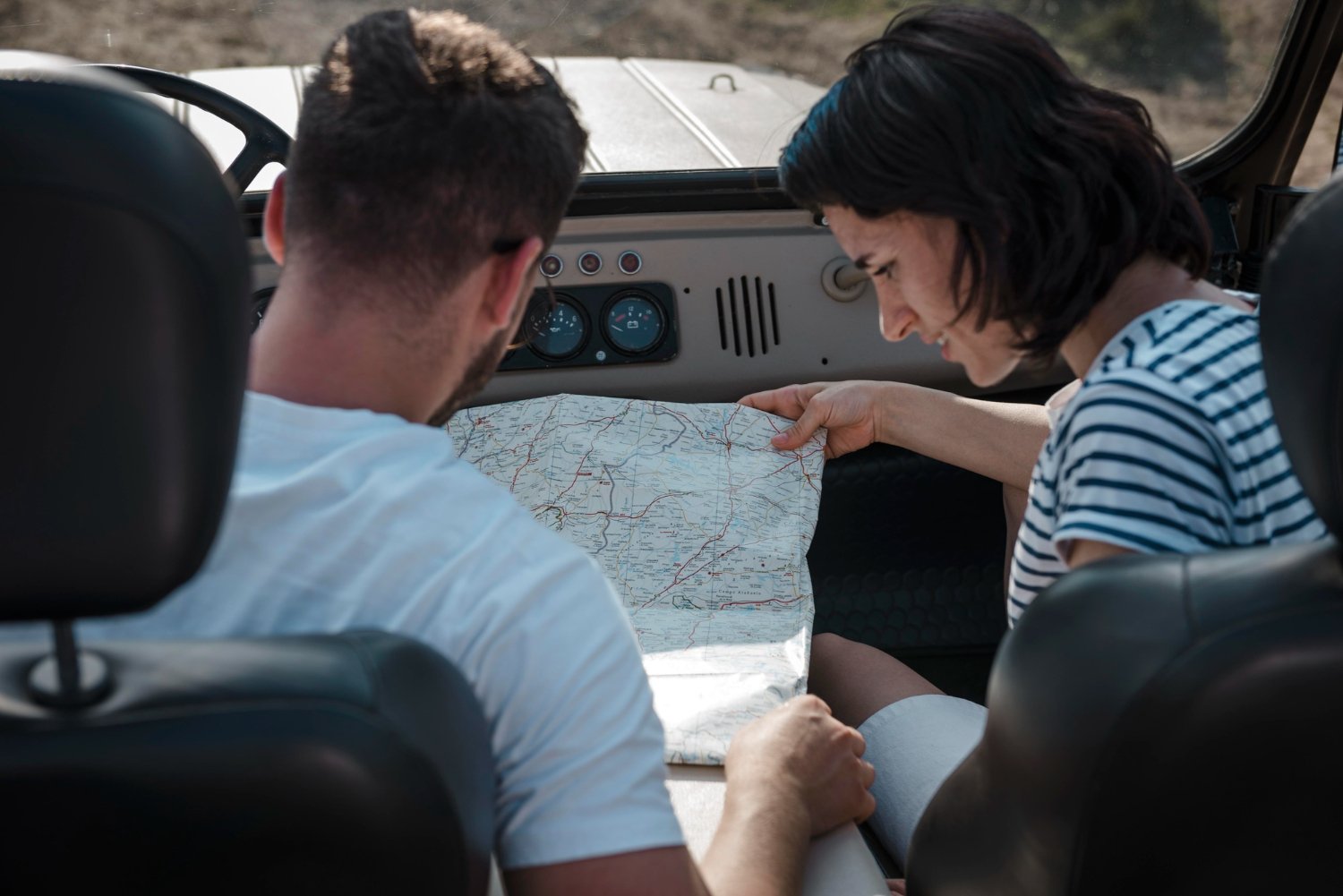 Where Comfort Meets Capability: Choosing a Car for Road Travel