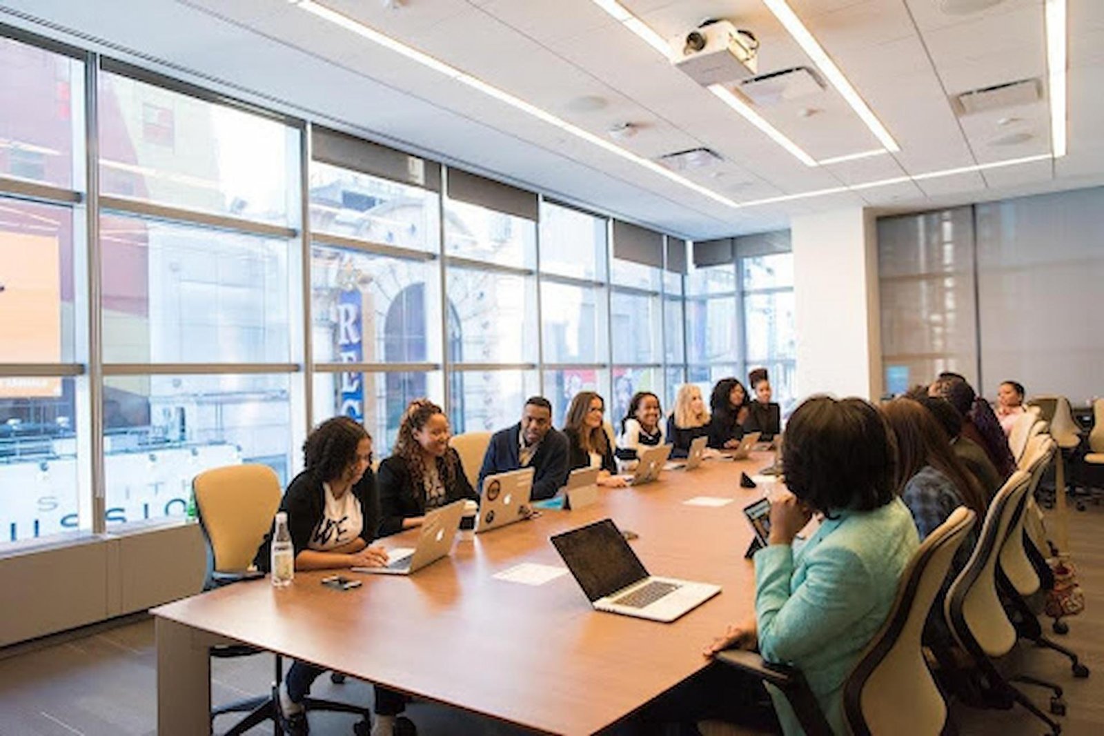 Choosing the Right Offshore Staffing Solutions for Your Company
