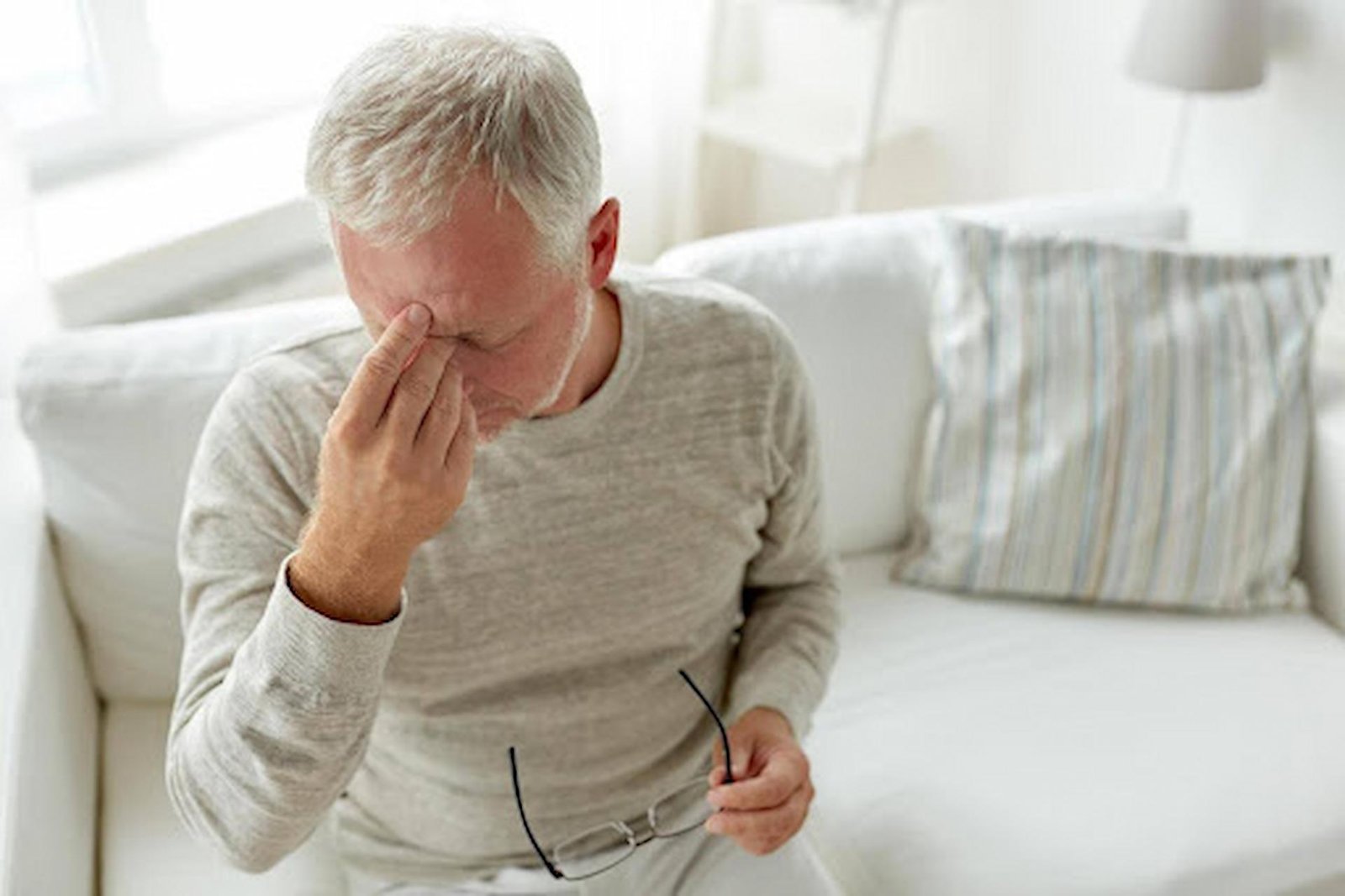 How to Provide Effective Mental Health Support for Seniors