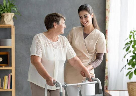 Exploring the Different Types of Caregiver Support for Seniors