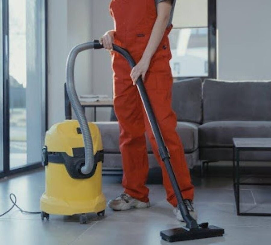 The Busy Person’s Guide to Maintaining a Perfectly Clean Home