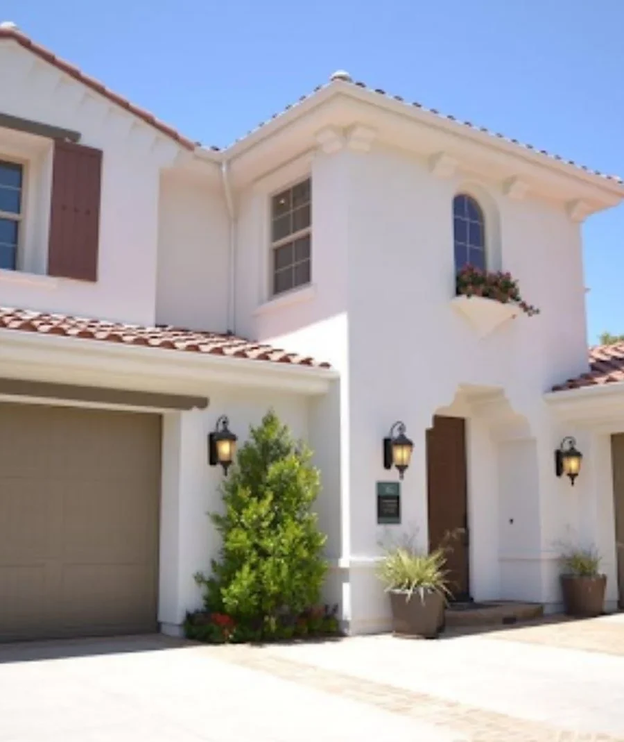 Simple Tips To Maintain The Overhead Entry In Your Garage Like A Pro