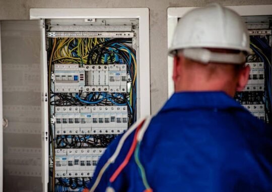 Top Mistakes To Avoid When Setting Up Commercial Electrical Systems