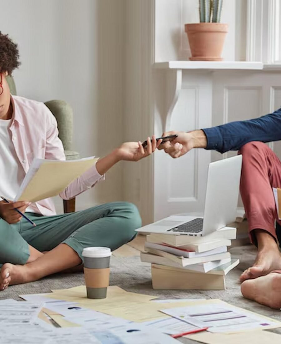 How to Simplify the Home Selling Process for Busy Homeowners