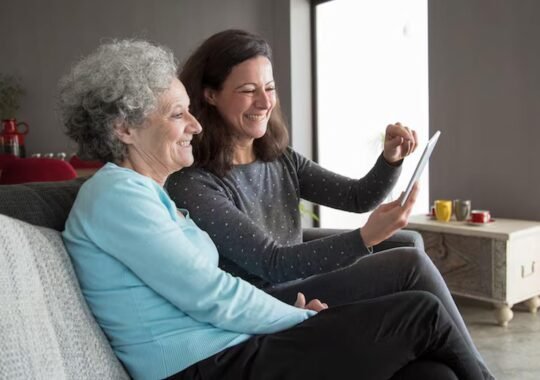 How Families Can Stay Involved in a Loved One’s Care After a Care Home Move