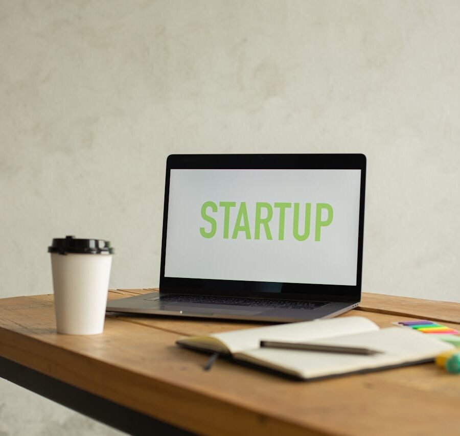 Aponeyrvsh: A Novel Approach to Digital Innovation and Startup Development
