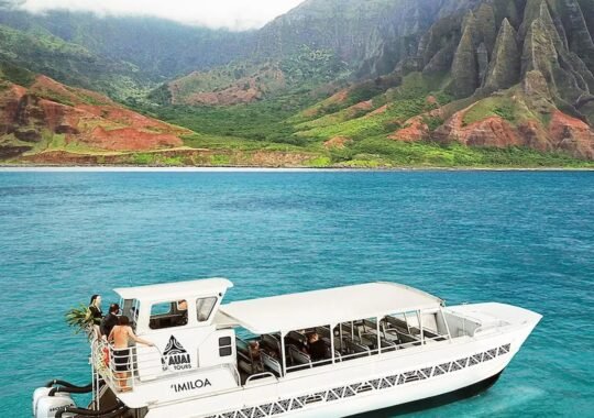How to Choose the Right Kauai Boat Tour for Your Trip