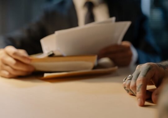 The Difference Between An Insurance Adjuster and a Legal Advocate
