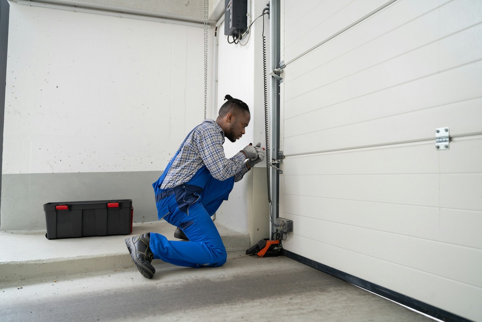 Transforming Homes With Custom Garage Door Installations