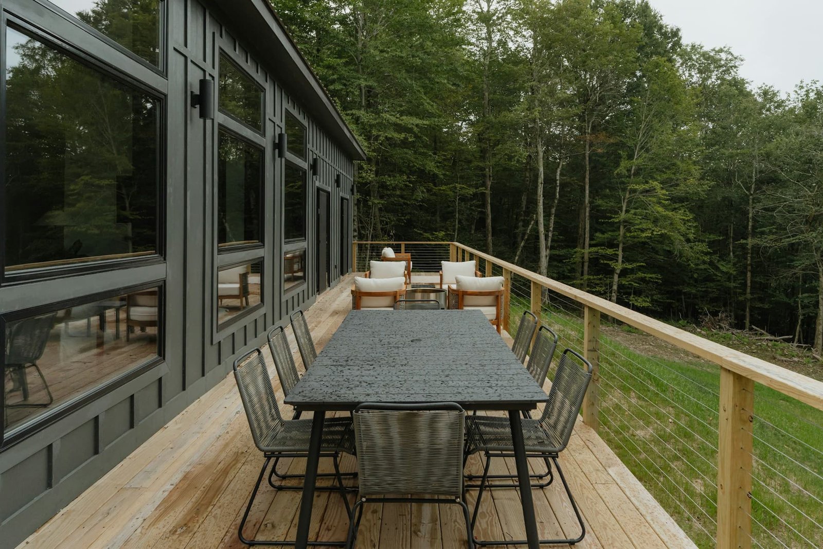 The Evolution of Deck Design: Modern Trends for Outdoor Living Spaces