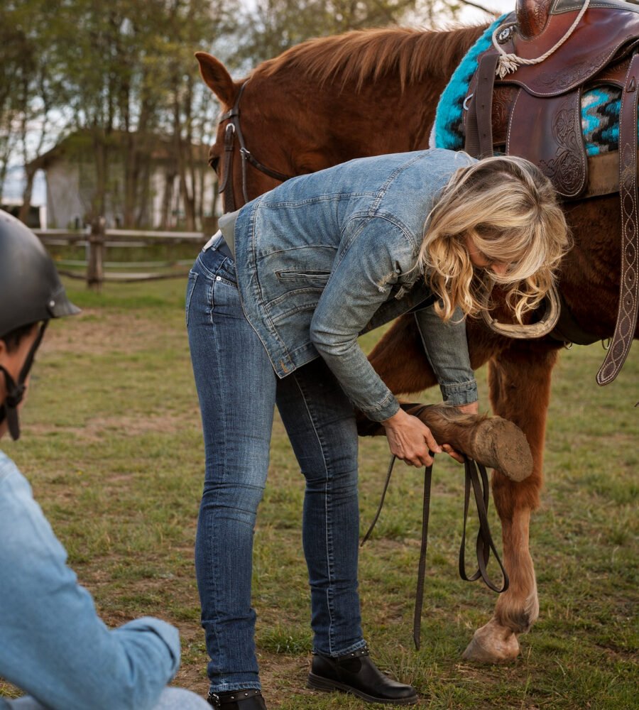 7 Ways To Recover From a Horseback Riding Injury