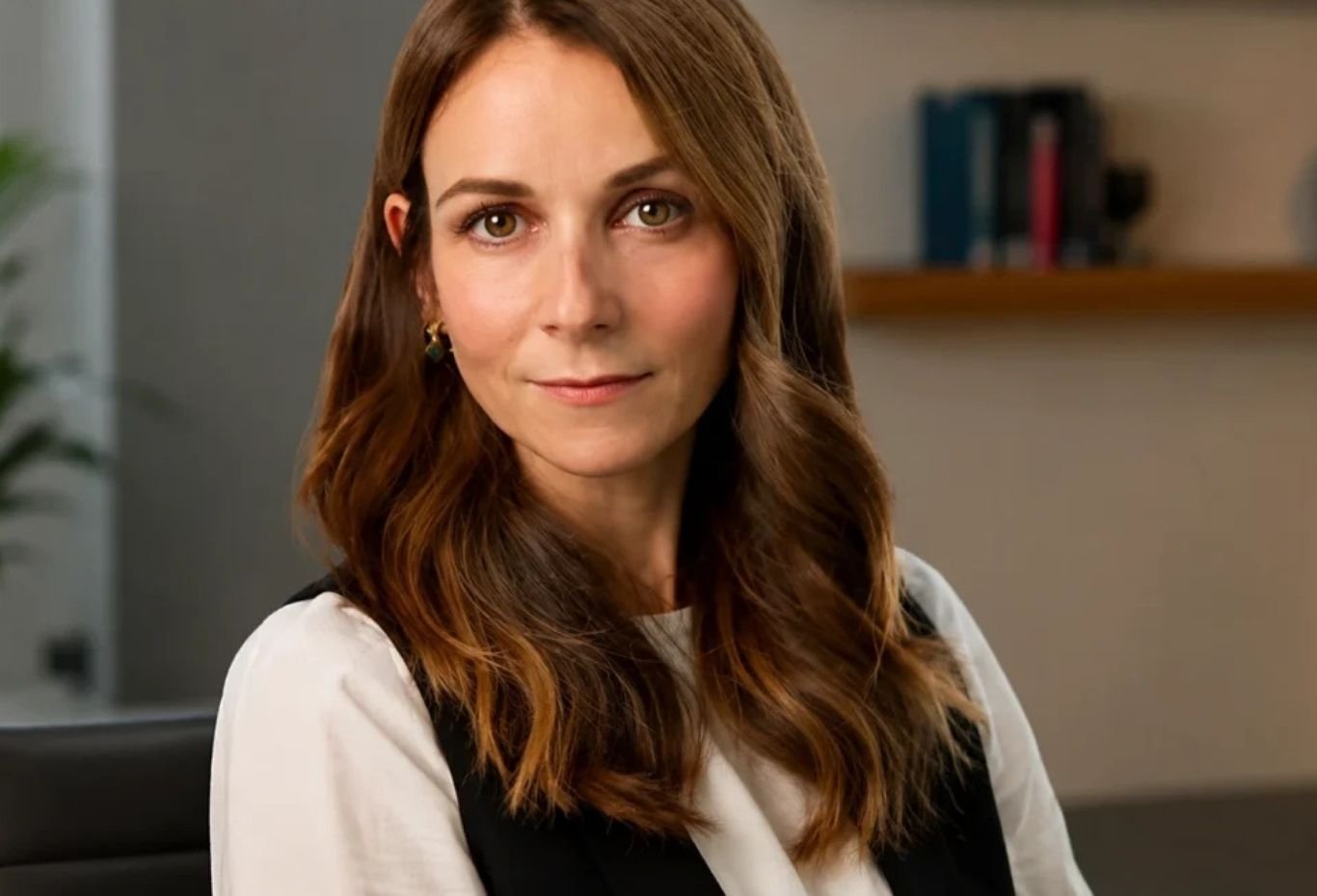 Annabel Denham Bio, Career, Political Opinions