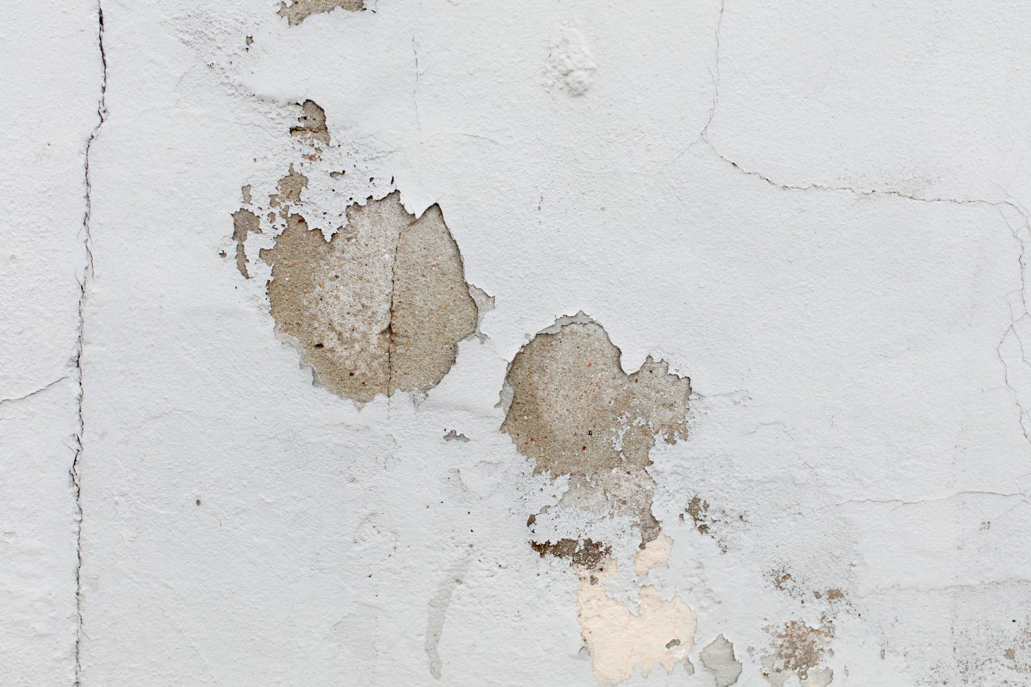 Efflorescence Drywall Indicators of a Basement Leak