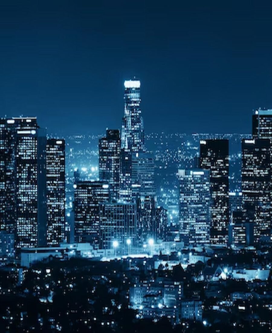 The Magic of City Skylines: Iconic Views and How to Experience Them
