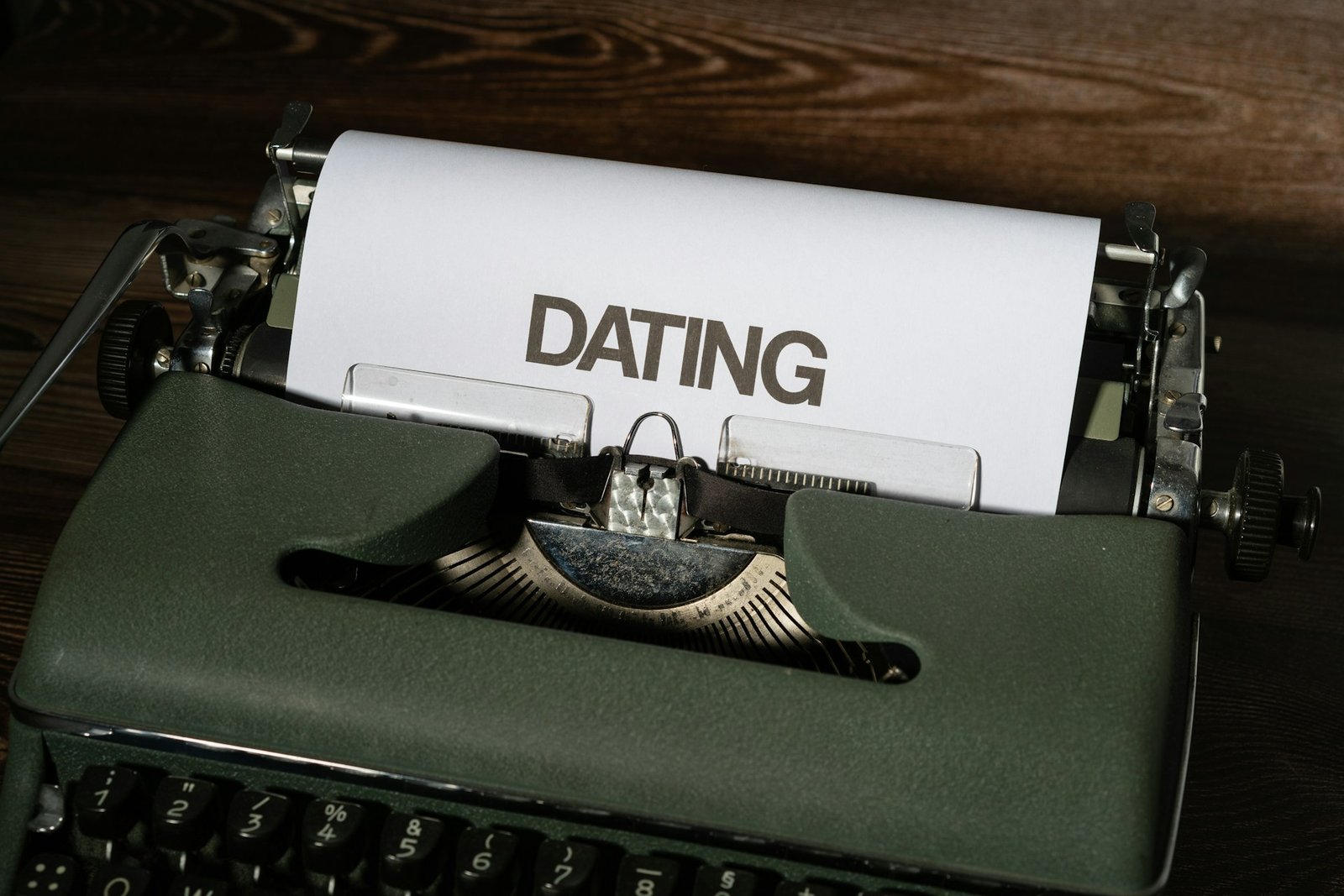 Why Busy Professionals Prefer Hiring Companions Over Traditional Dating