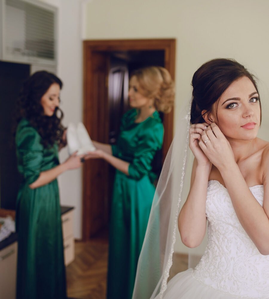 How Can Wedding Packages Reduce Last-Minute Planning Stress?