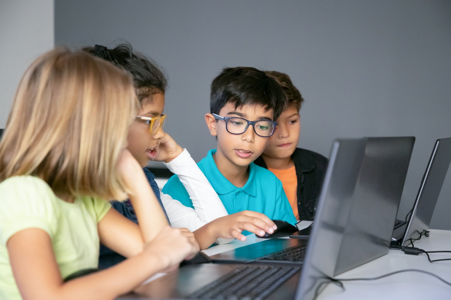 The Best Online Coding Platforms for Kids in 2026: A Parent’s Guide to Game-Based Learning