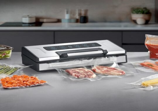 The Essential Guide to Vacuum Sealing: Extending Freshness and Reducing Food Waste