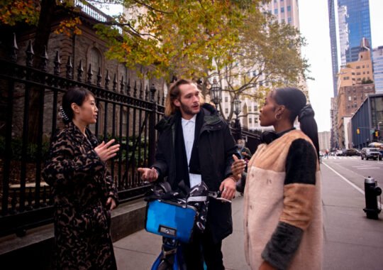 How First-Time Clients Choose Independent Companions in Chicago