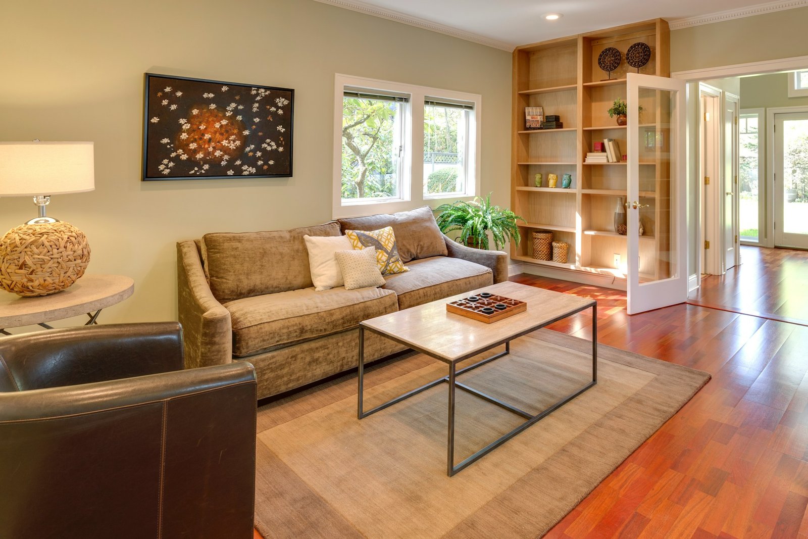 The Best Area Rugs For Hardwood Floors