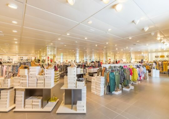Why Your E-Commerce Store Needs a Mobile-First Redesign