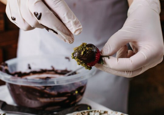 How Can Fruit Powder Elevate Homemade Chocolate Creations?