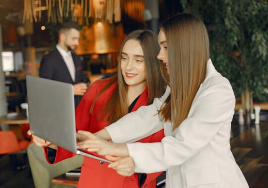 The Art of Hosting: Small Details That Boost Guest Satisfaction