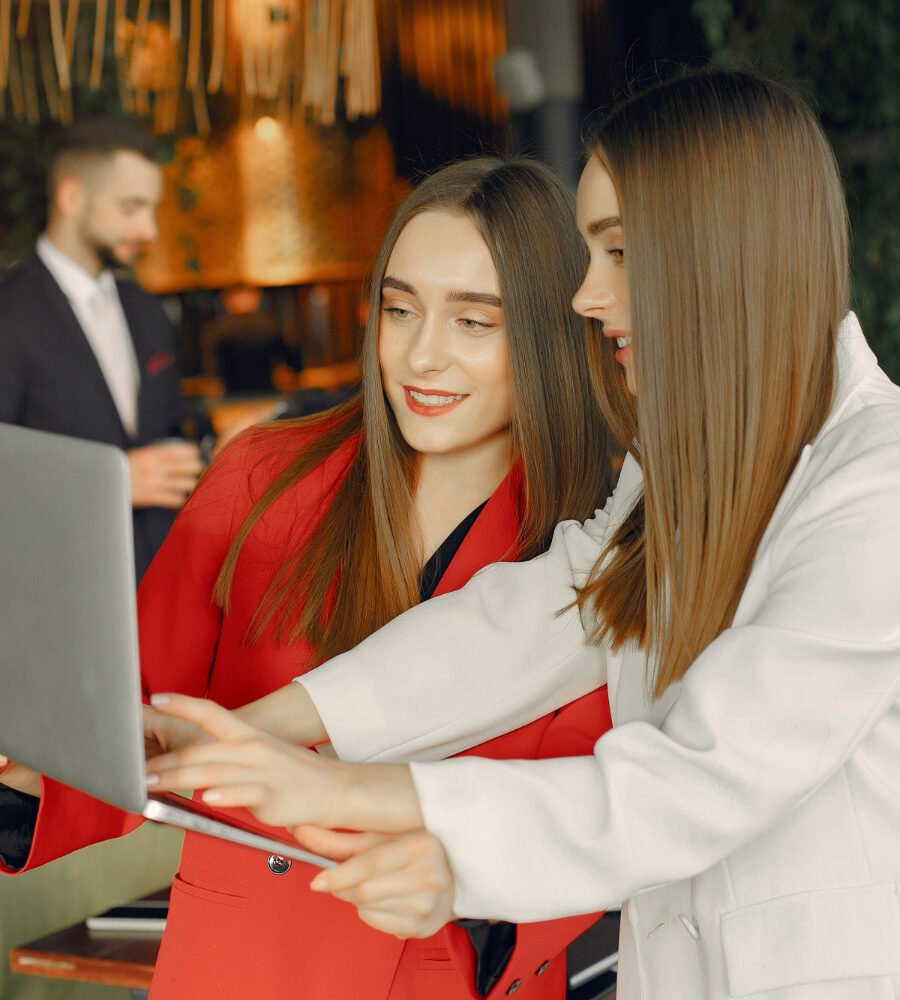 The Art of Hosting: Small Details That Boost Guest Satisfaction