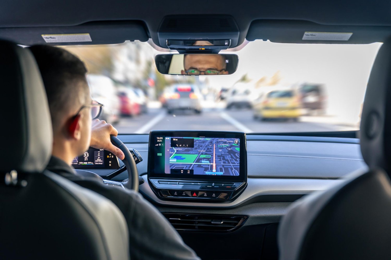 The Role of Digital Evidence: How Dashcams and Event Data Recorders Shape Modern Accident Claims