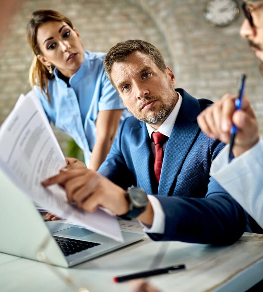 The Role of Expert Witnesses in Proving Complex Personal Injury Claims