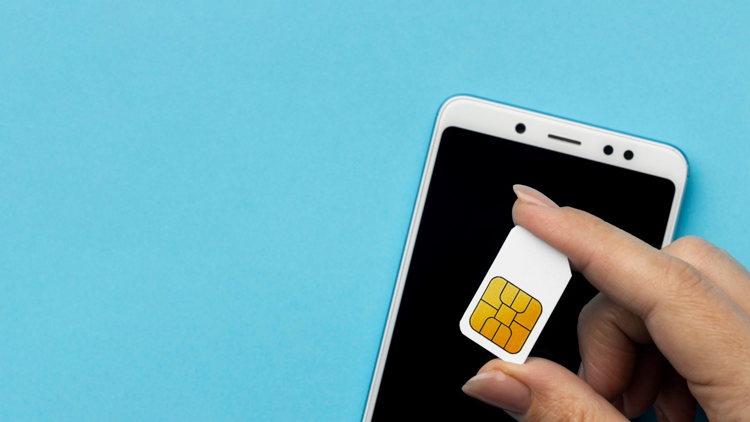 What Are SIM Cards? The Secret To Mobile Connectivity
