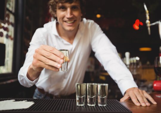 Tasting Notes: Evaluating Blanco and Reposado Tequila’s Flavor Profiles