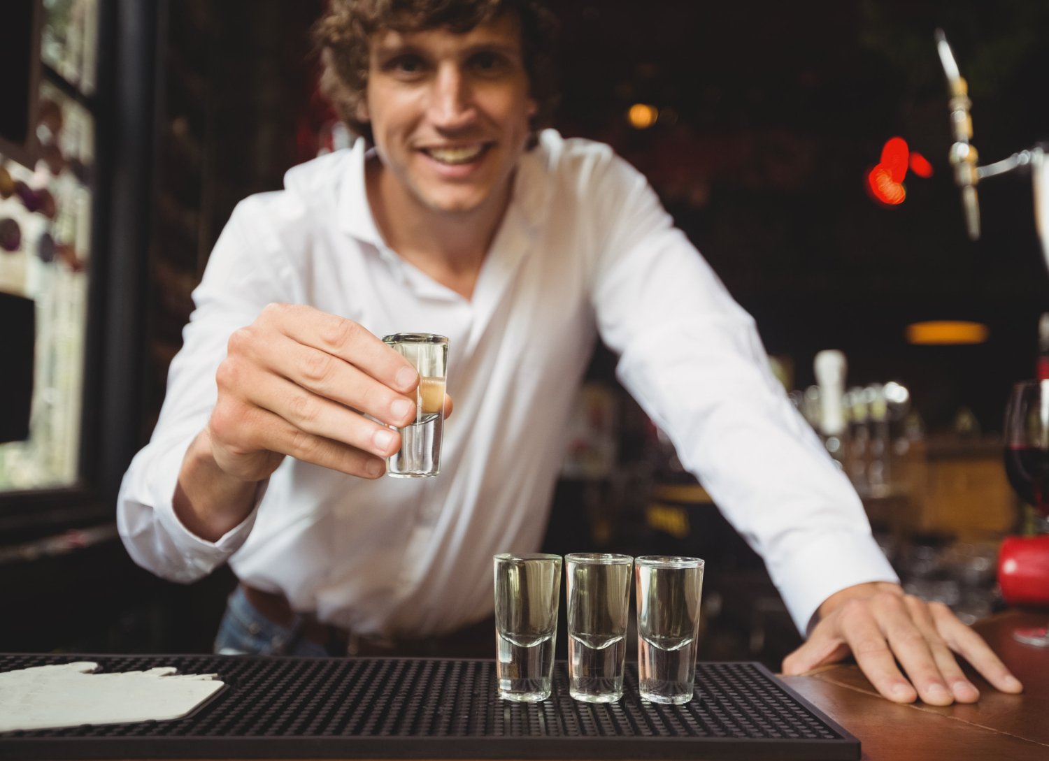 Tasting Notes: Evaluating Blanco and Reposado Tequila’s Flavor Profiles