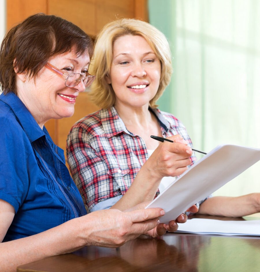 8 Essential Things to Look for When Choosing a Home Care Employer