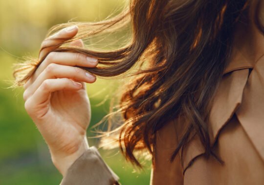 5 Secrets To Achieving Healthy-Looking Hair That Aren’t Obvious