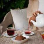The Rising Popularity of Earthy Root Teas in Modern Culinary Experiences