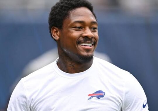 Stefon Diggs’ Path To Wealth: Beyond NFL Stardom