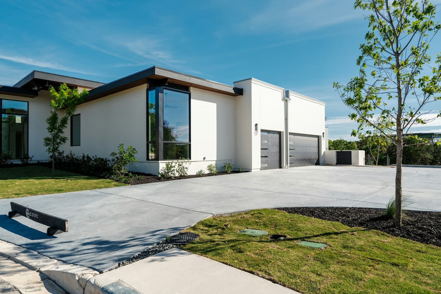The Complete Lifespan Breakdown of a Professionally Poured Concrete Driveway